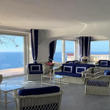 Grazia Scannella Hotell Forio di Ischia